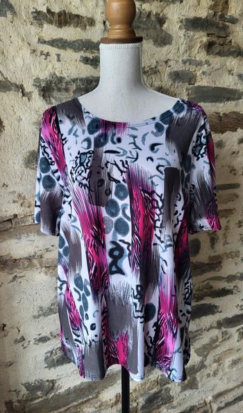 Blouse manches courtes à motifs rose blanc gris Huang Mode Taille 40 42