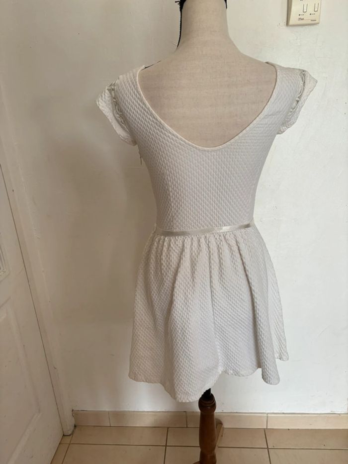 Magnifique robe Nafnaf taille 36 - photo numéro 5
