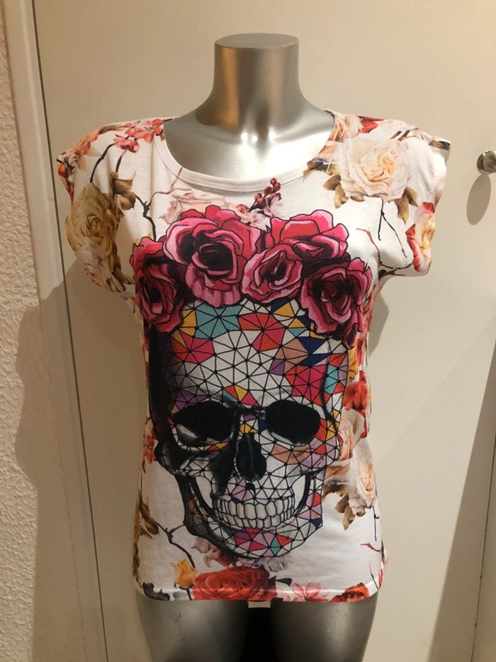 Tee shirt