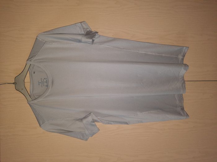 T-shirt sport taille M