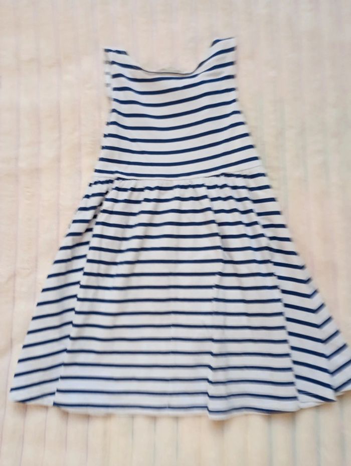 Robe 4 à 6 ans 110 116 cm - photo numéro 3