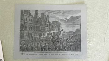 Vintage objet ancien collection grande Plaque d imprimerie  Le Parisien Libéré en metal