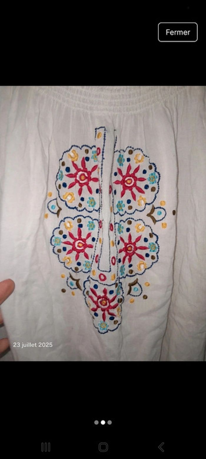 Blouse brodée - photo numéro 2