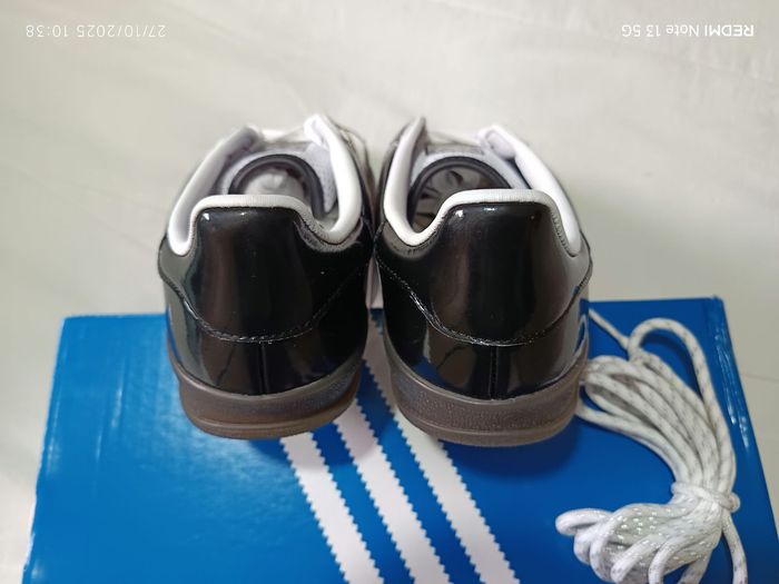 Adidas gazelle indoor noires / blanches. Taille 40 - photo numéro 6