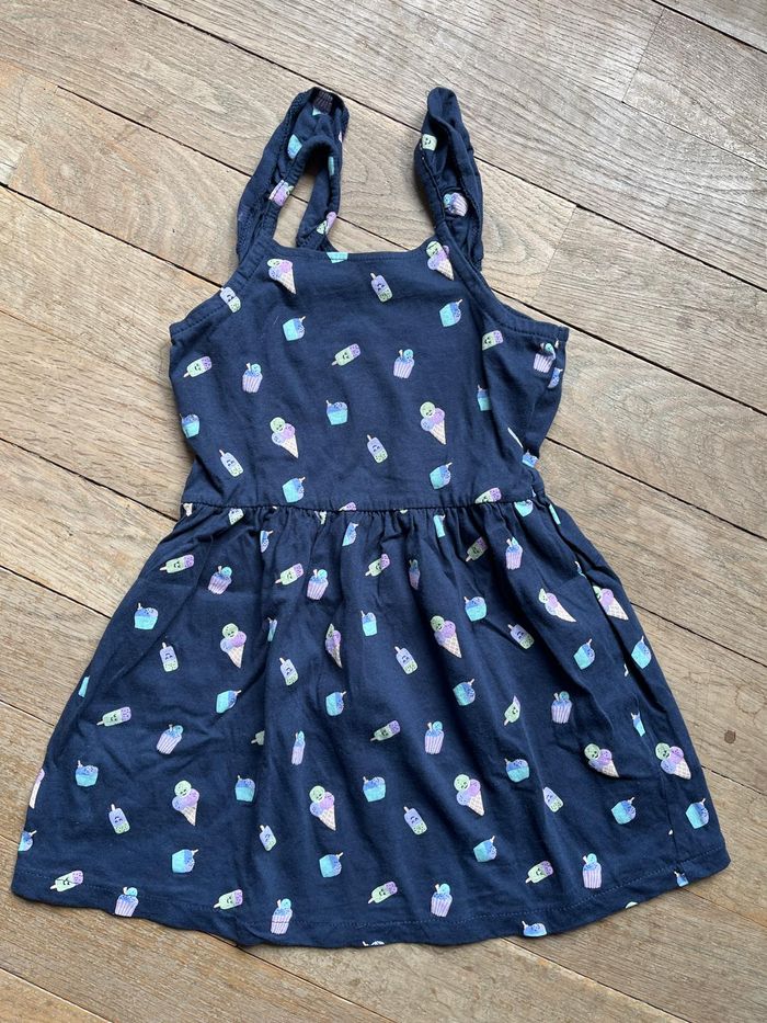 Robe marine Kiabi 4 ans