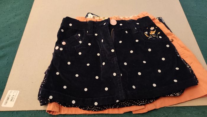 lot 4 jupes 4 ans - photo numéro 8