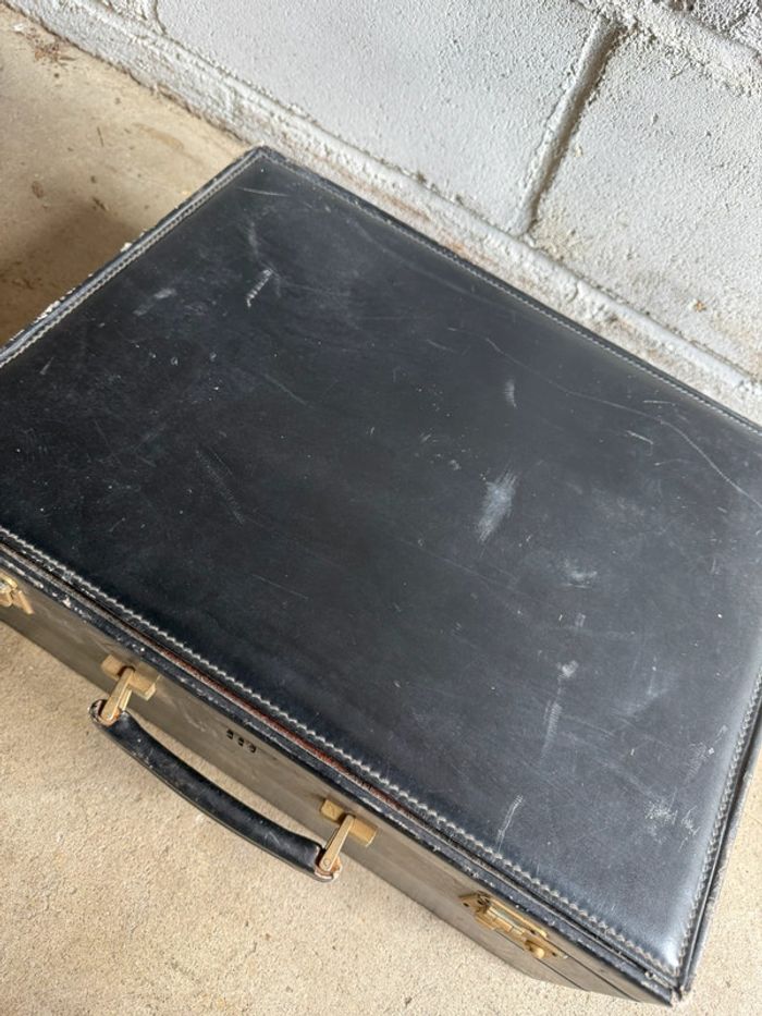 Ancienne valise en cuir - photo numéro 10