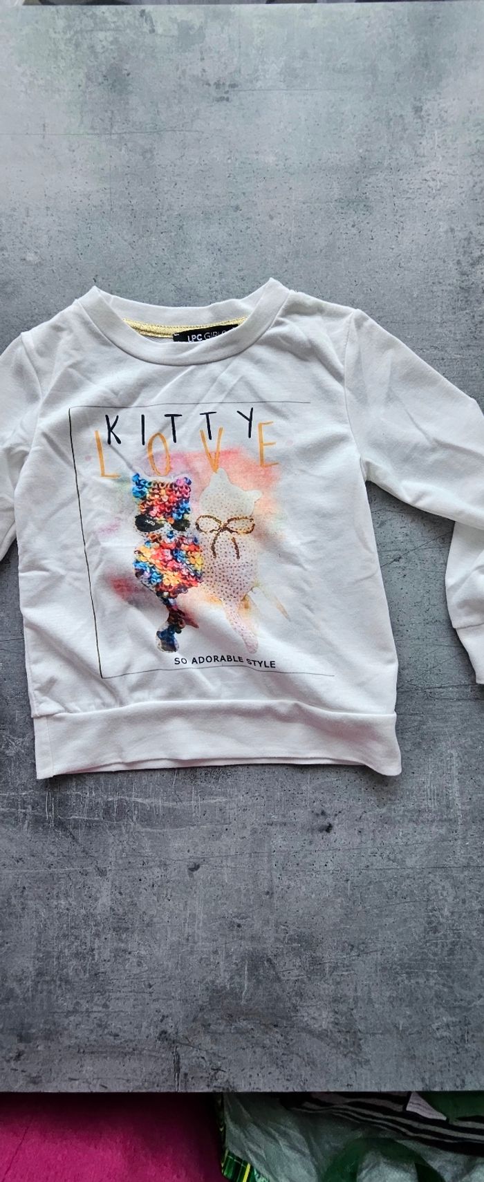 Lot vêtements fille 4ans - photo numéro 7