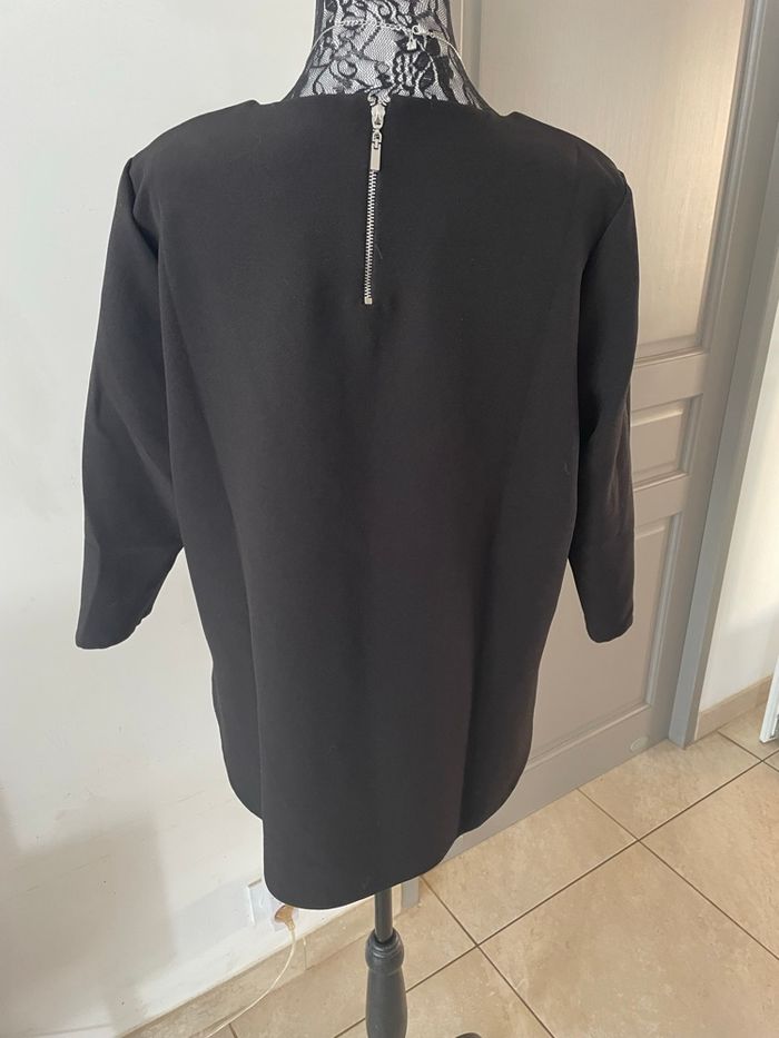 Blouse noire - photo numéro 2