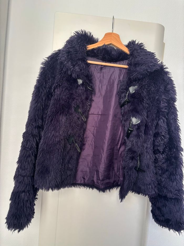 Veste vintage en fourrure violet taille M femme - photo numéro 3