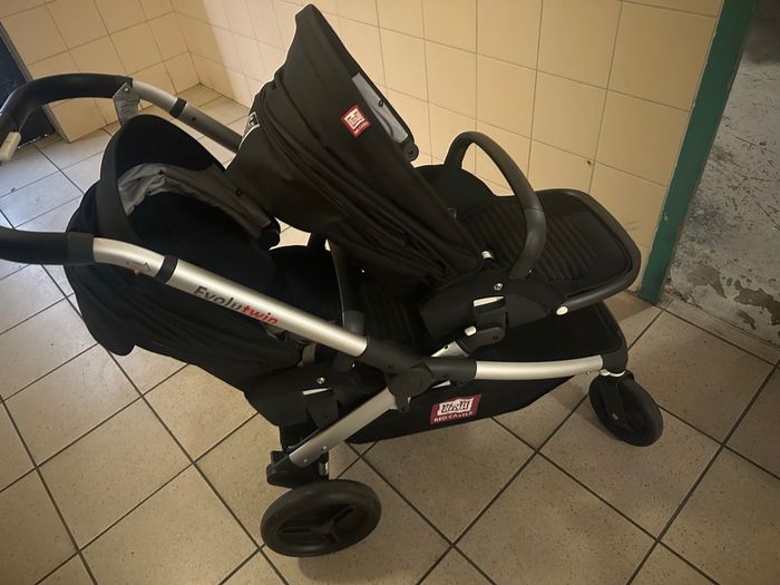 Poussette - photo numéro 2