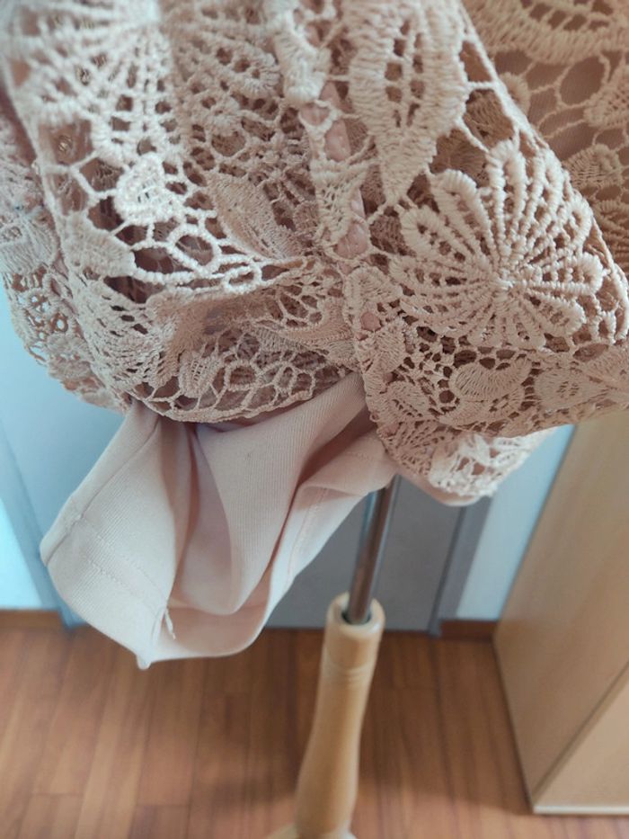 Robe rose poudré à dentelle Zara M 38 TBE - photo numéro 11