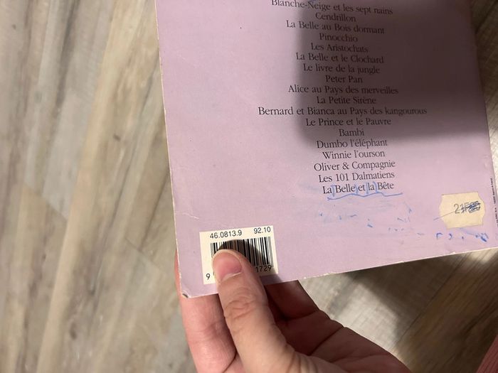 Livre Disney les 101 dalmatiens , années 90 - photo numéro 5