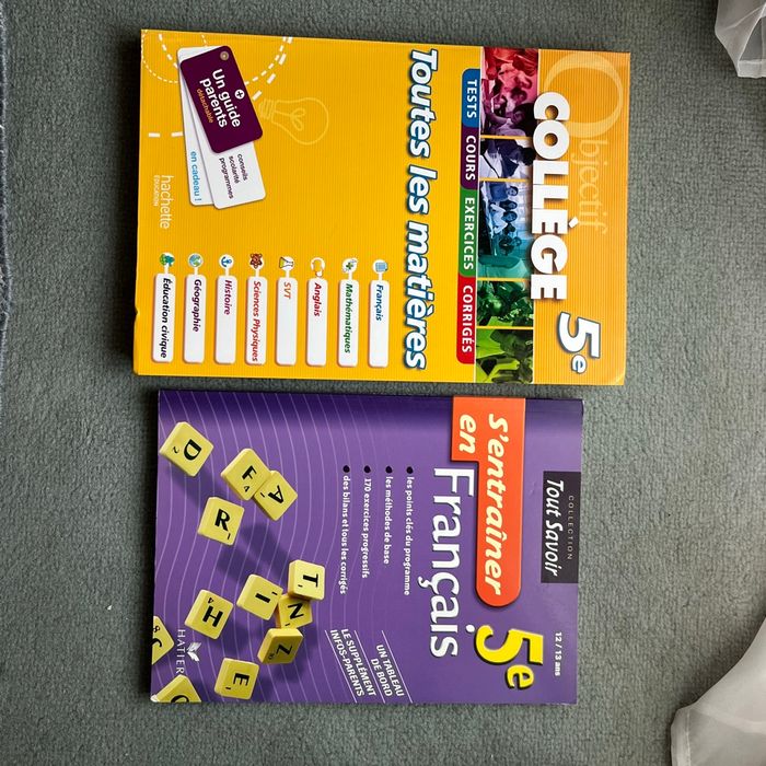 Manuels scolaires - photo numéro 2