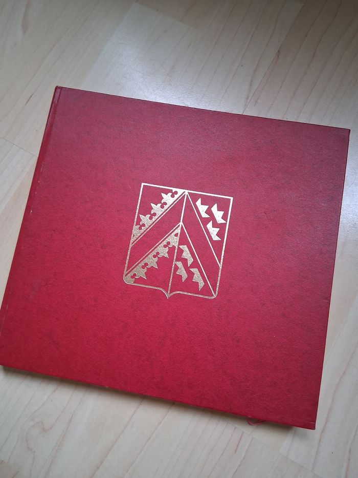 Ancien livre sur les fleurs d'Alsace