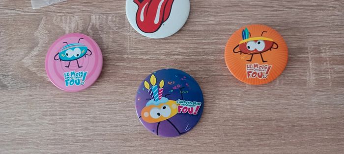 Lot badges The Rolling Stones - photo numéro 5