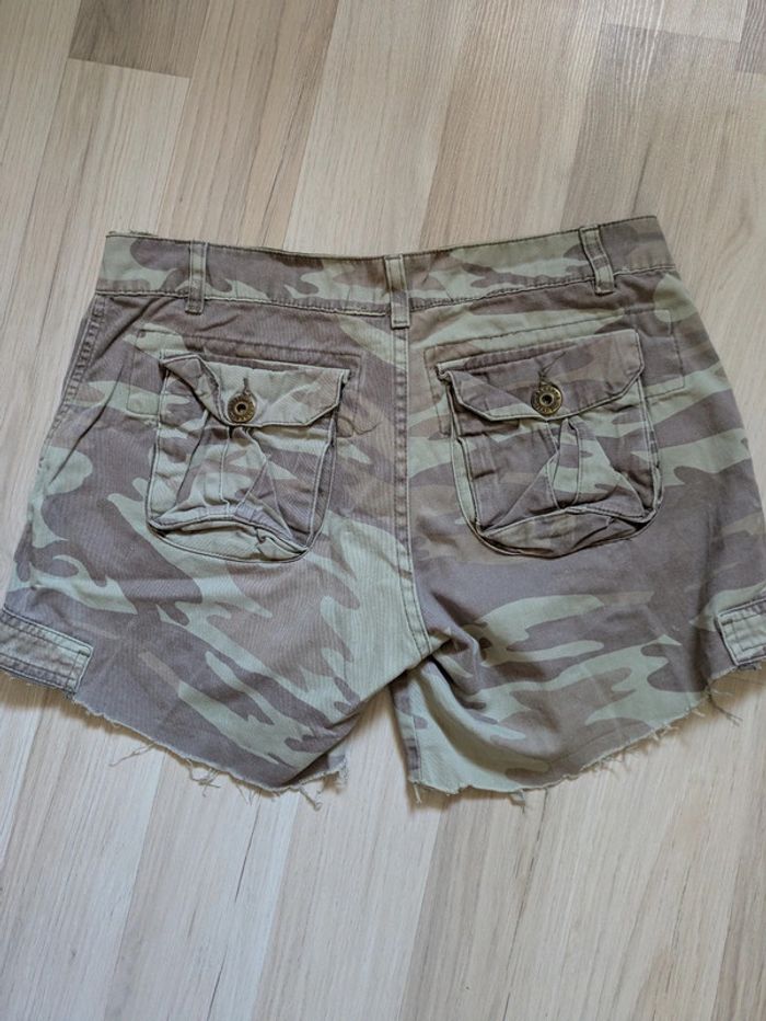 Short femme taille 38 - photo numéro 5