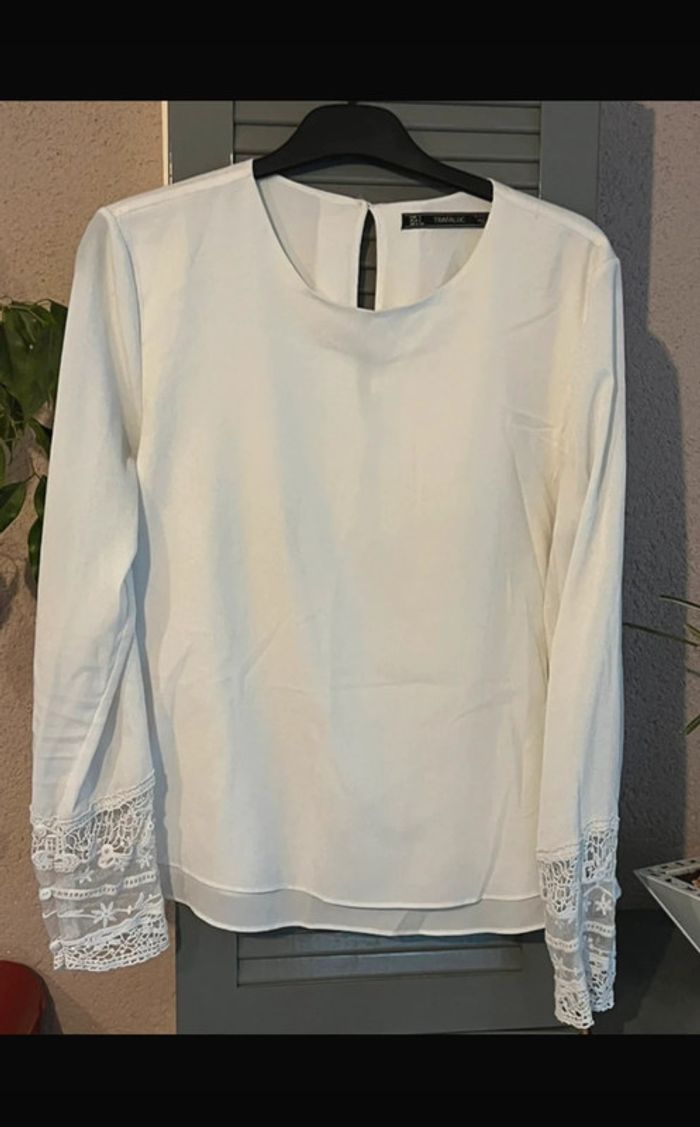 tunique fluide avec broderie et dentelle