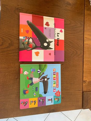 Le loup lot 1 livre et 1x5 puzzles