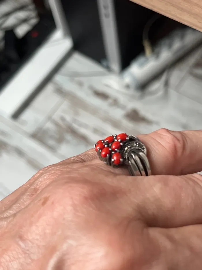 Bague ancienne en argent et corail rouge - photo numéro 8
