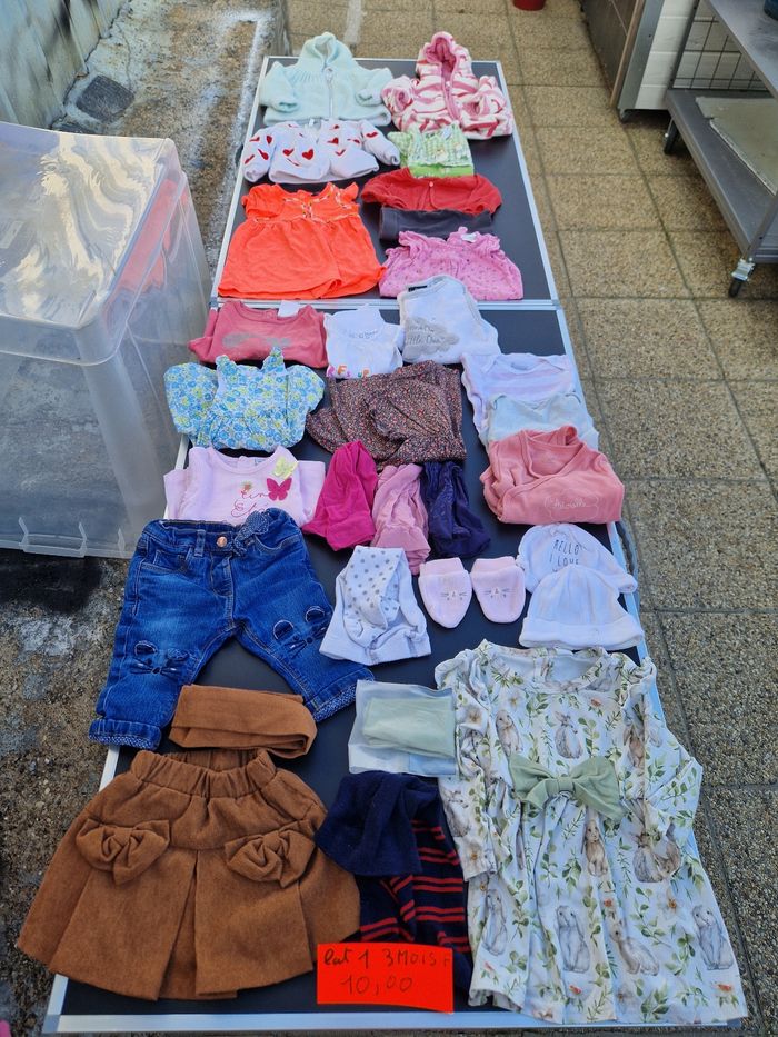 Lot vêtements 3mois fille N 1 - photo numéro 10