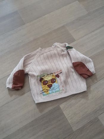 Pull 6 mois