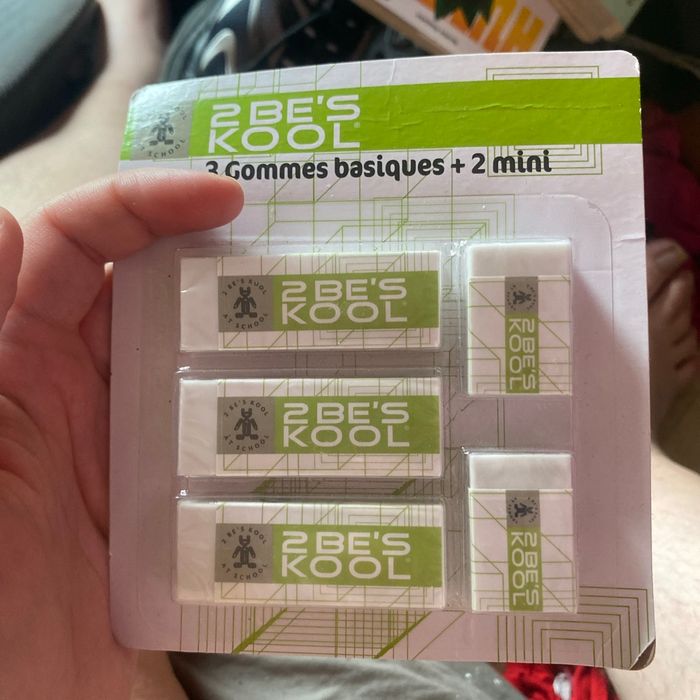 Gomme pour effacer