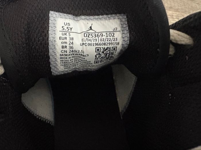 Jordan 1 MID SE - photo numéro 7