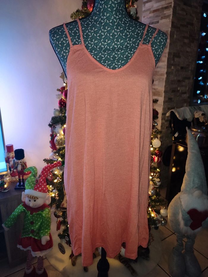 Robe corail - photo numéro 3