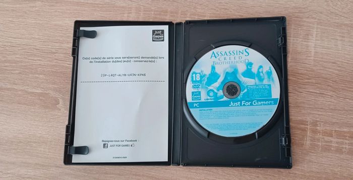 Jeu PC CD-Rom Assassin's Creed Brotherhood en bon état et fonctionnel - photo numéro 3