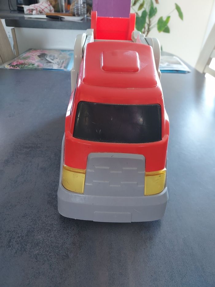 camion transporteur - photo numéro 4