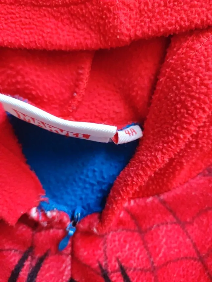 Combinaison pyjama 4 ans Spiderman - photo numéro 3