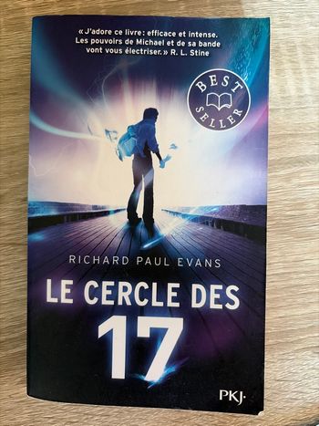 Livre cercle des 17