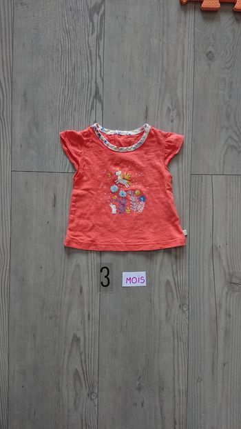 Tee shrit orange trois mois