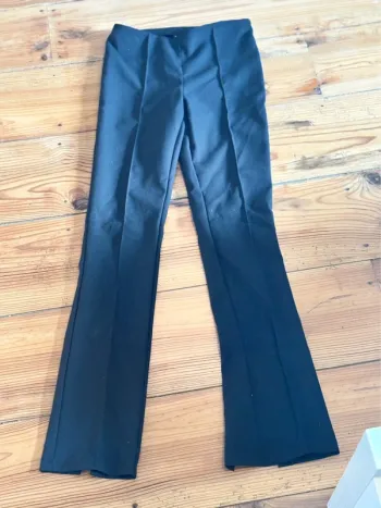 Pantalon H&M Divided jamais portée taille 34