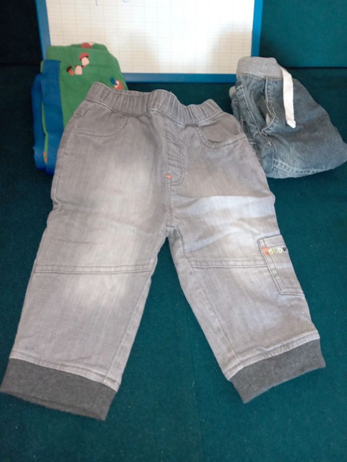 Lot de 5 pantalons jeans 12mois bebe - photo numéro 4