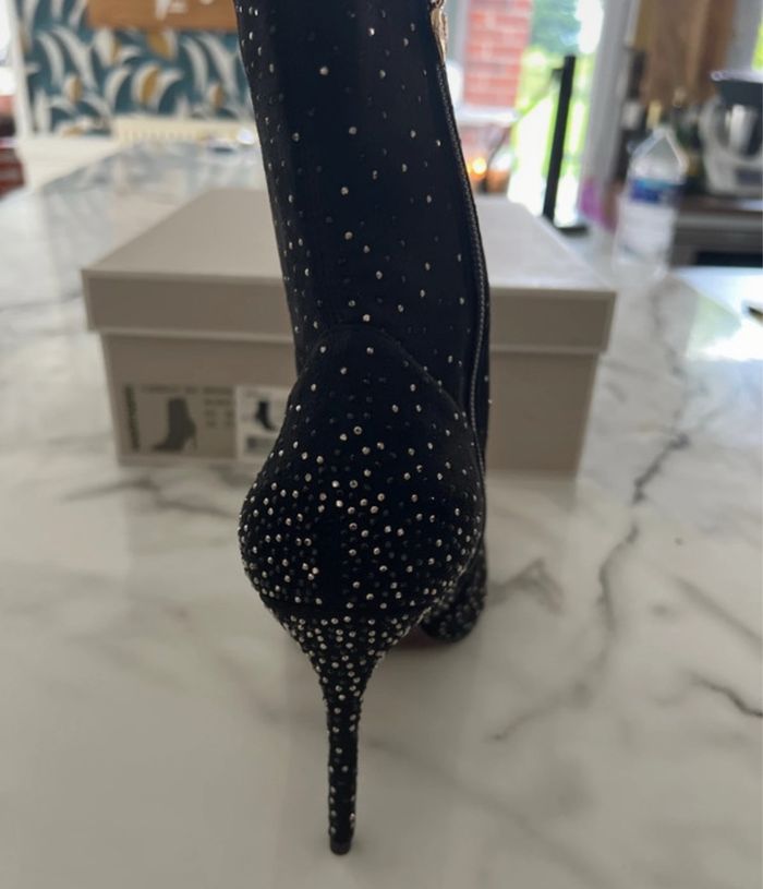 Talons Tamaris à paillettes – Neufs – Plusieurs tailles disponibles (36, 37, 38, 39, 41) - photo numéro 4