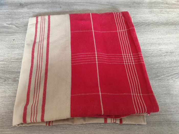 Nappe carrée en coton