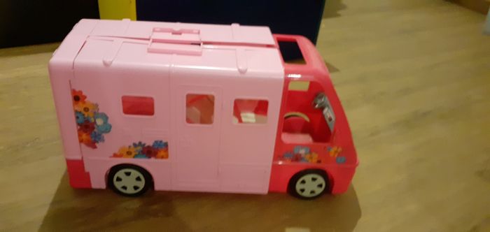 Lot barbie et accessoires - photo numéro 5