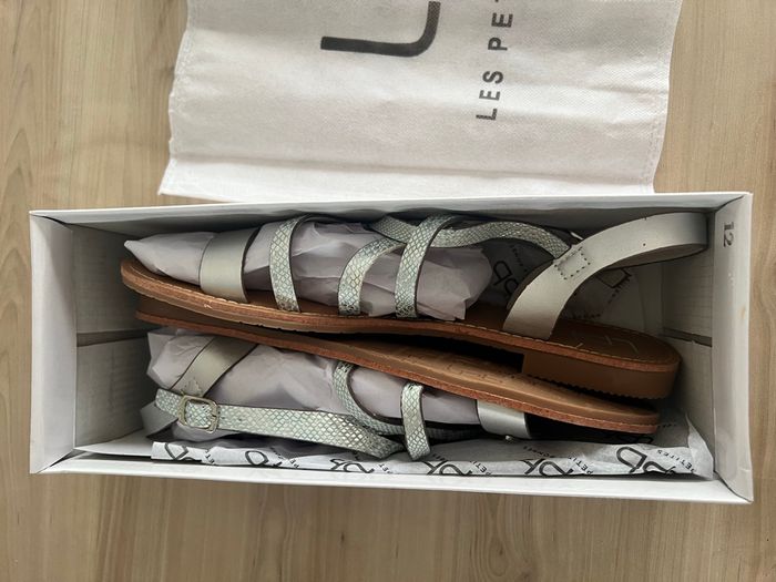Sandales neuve les petites bombes taille 41 - photo numéro 5