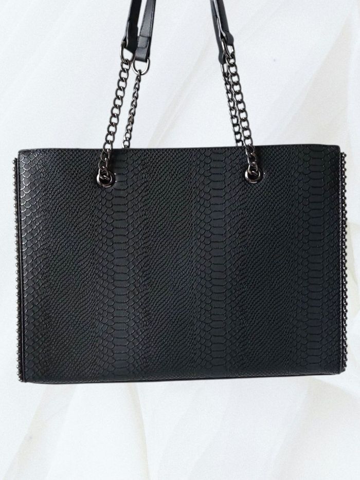 Sac motif croco chic et fonctionnel - photo numéro 7