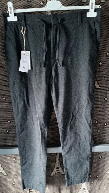 Pantalon gris slim fit taille 42 neuf