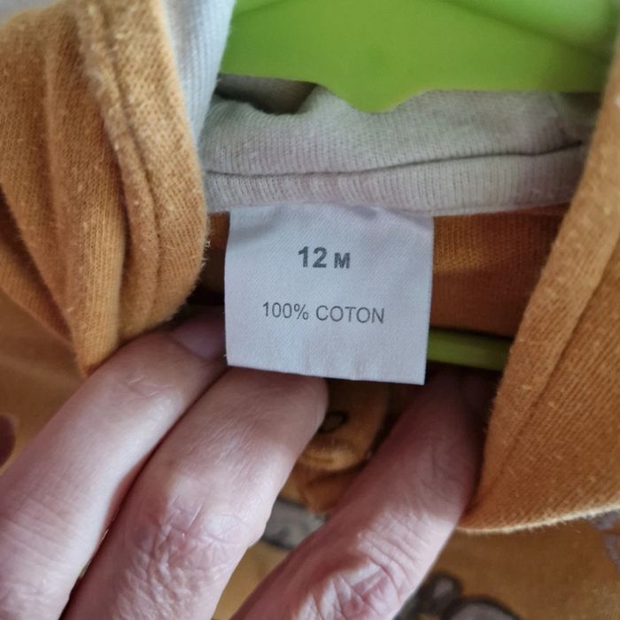1 an sweat pull leger à capuche - photo numéro 3