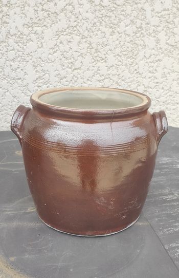 Pot en grès