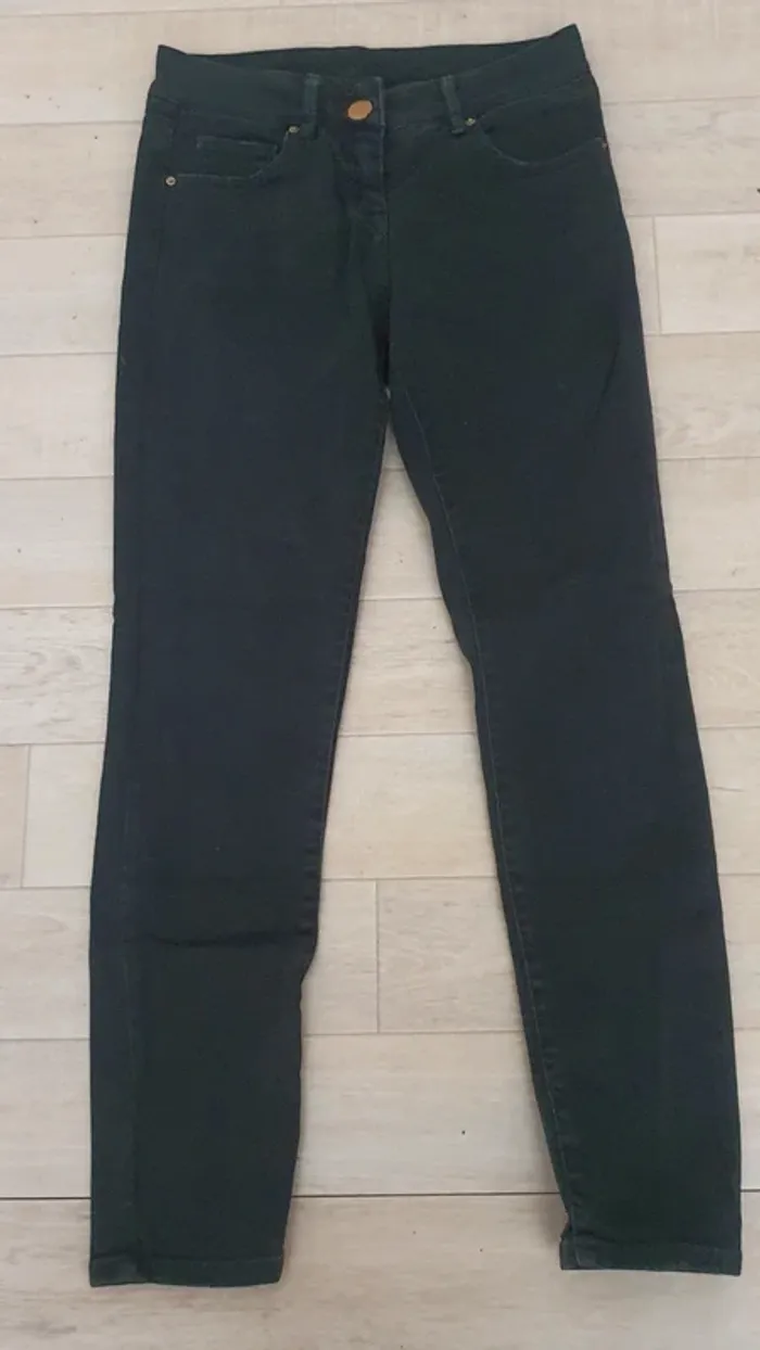 Jean noir Naf Naf 34