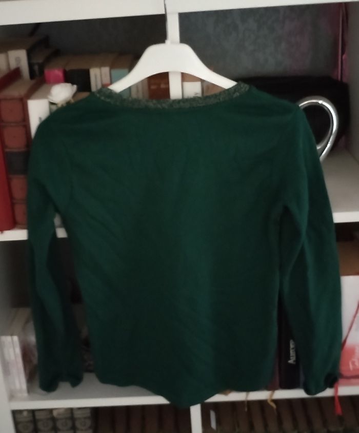 Très beau Pull de Noël 7/8 ans porté une fois - photo numéro 6