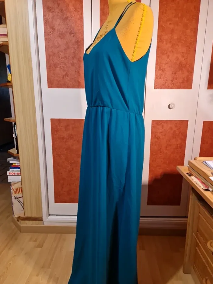 Robe extra longue - photo numéro 2