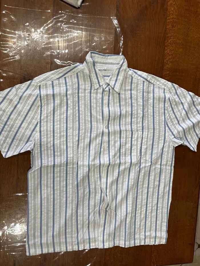 Chemise manches courtes