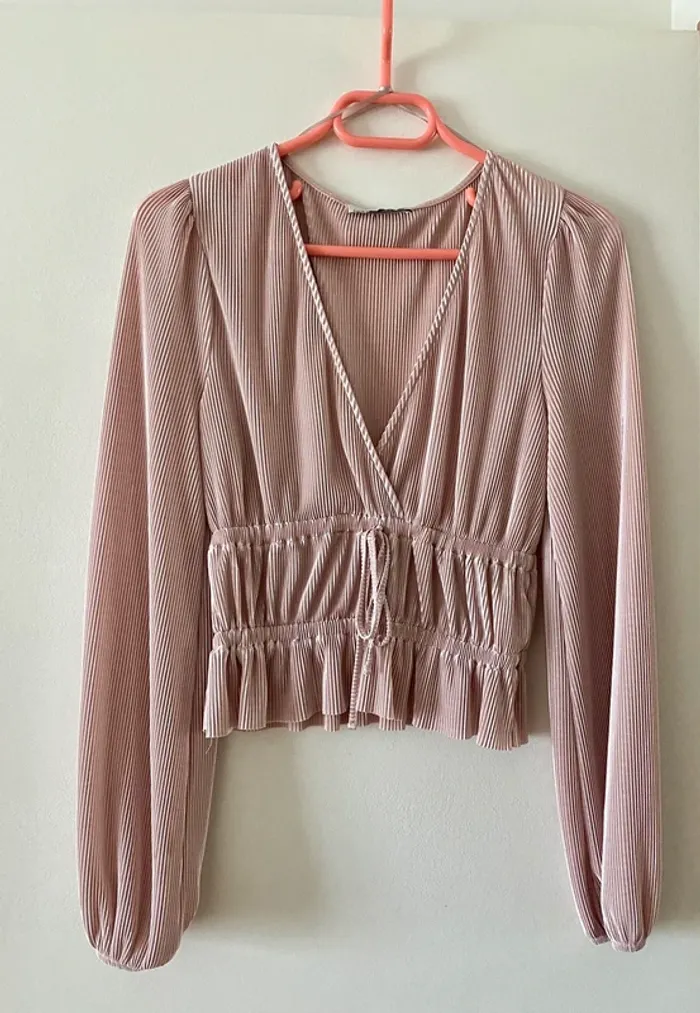 Top rose brillant Pull and Bear