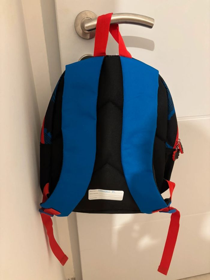 Sac à dos Spiderman - photo numéro 2